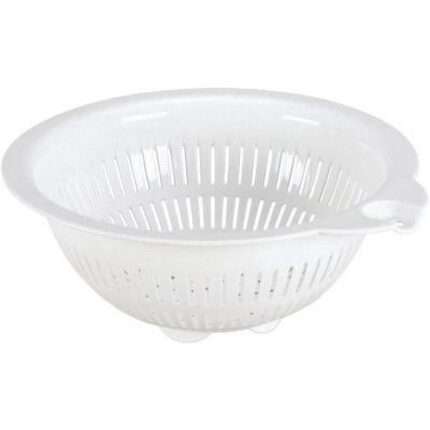 Plastic 4 Quart Colander